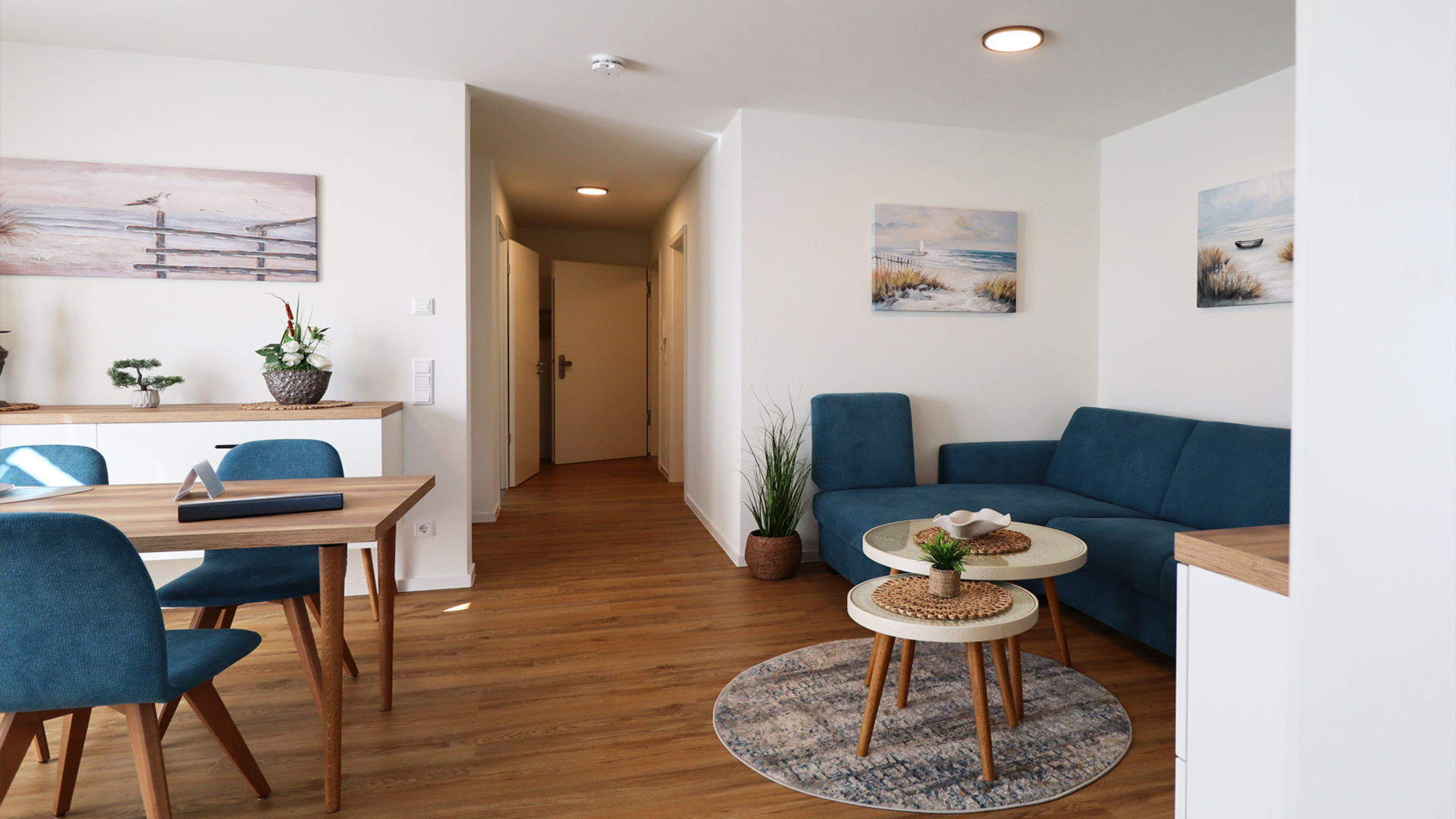 Gut ausgestattete Ferienwohnung Tossens mit modernen Möbeln, hochwertigen Geräten und durchdachten Details für einen entspannten Urlaub.